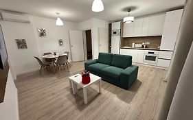 Myhouse 1